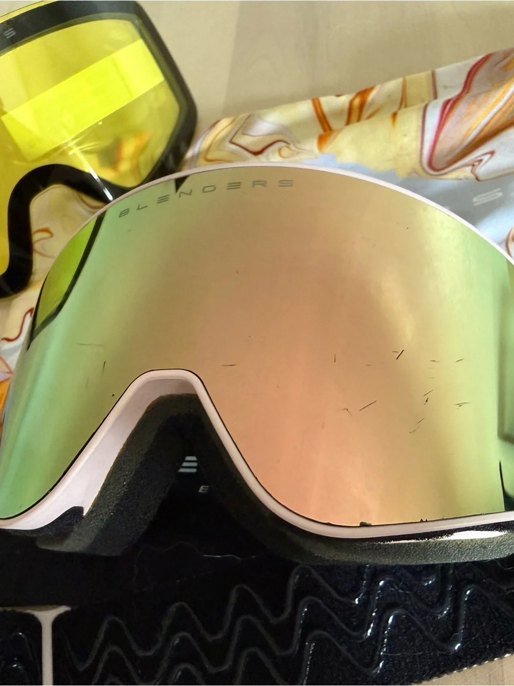 Blenders Women’s Interchangeable Lens Goggles — Yellow & Rose